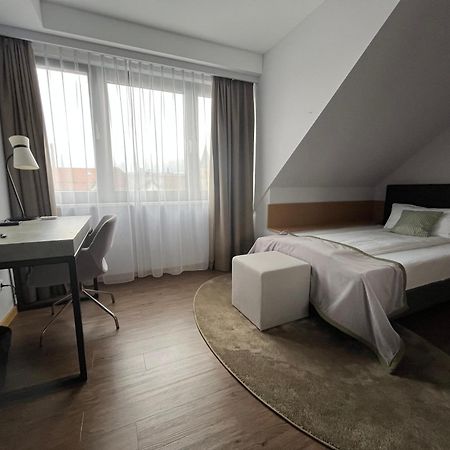Hotel Am Markt Випперфюрт Экстерьер фото