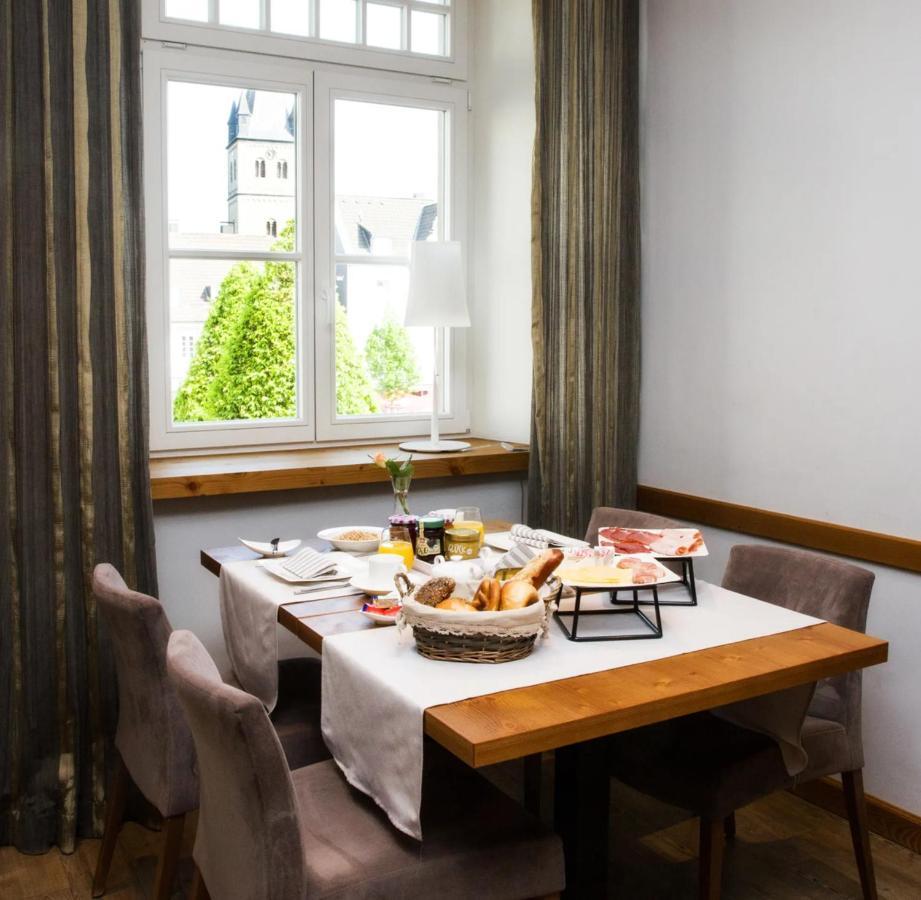 Hotel Am Markt Випперфюрт Экстерьер фото