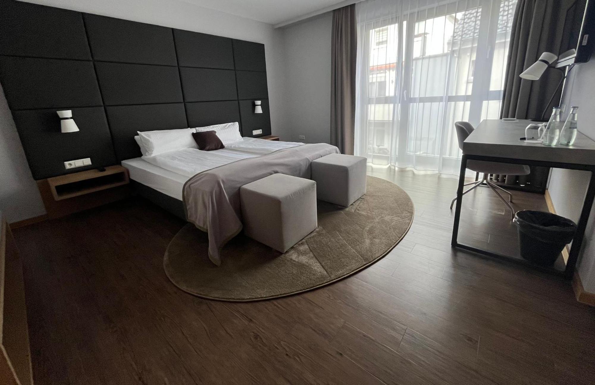 Hotel Am Markt Випперфюрт Экстерьер фото